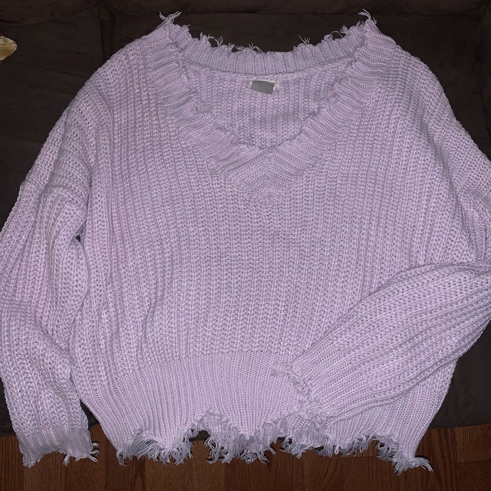 New Lavender top w/ distress